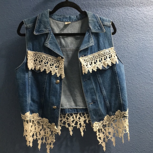 Vintage denim lace vest - Picture 2 of 8